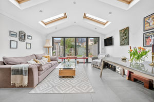 Photo 13- click for photo gallery